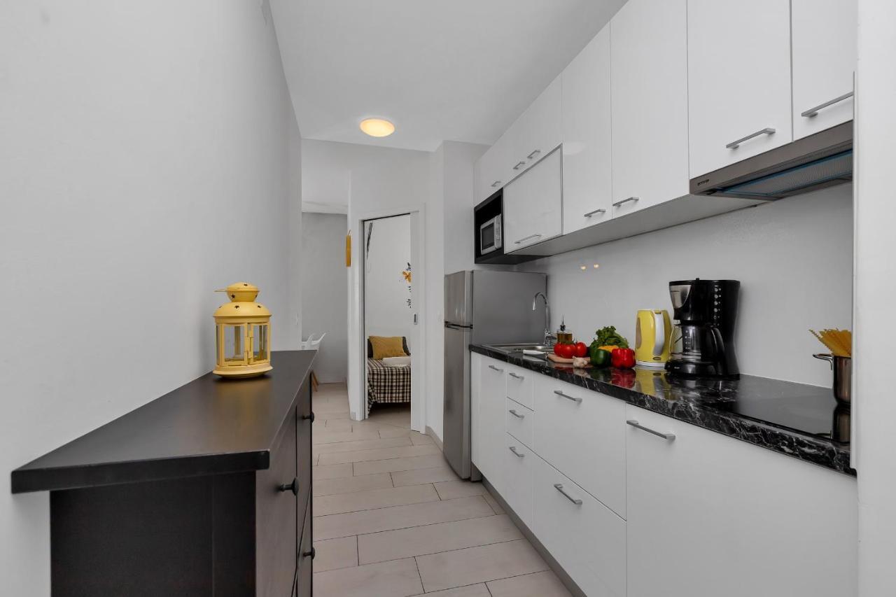 Apartments Villa Joy 포드고라 외부 사진