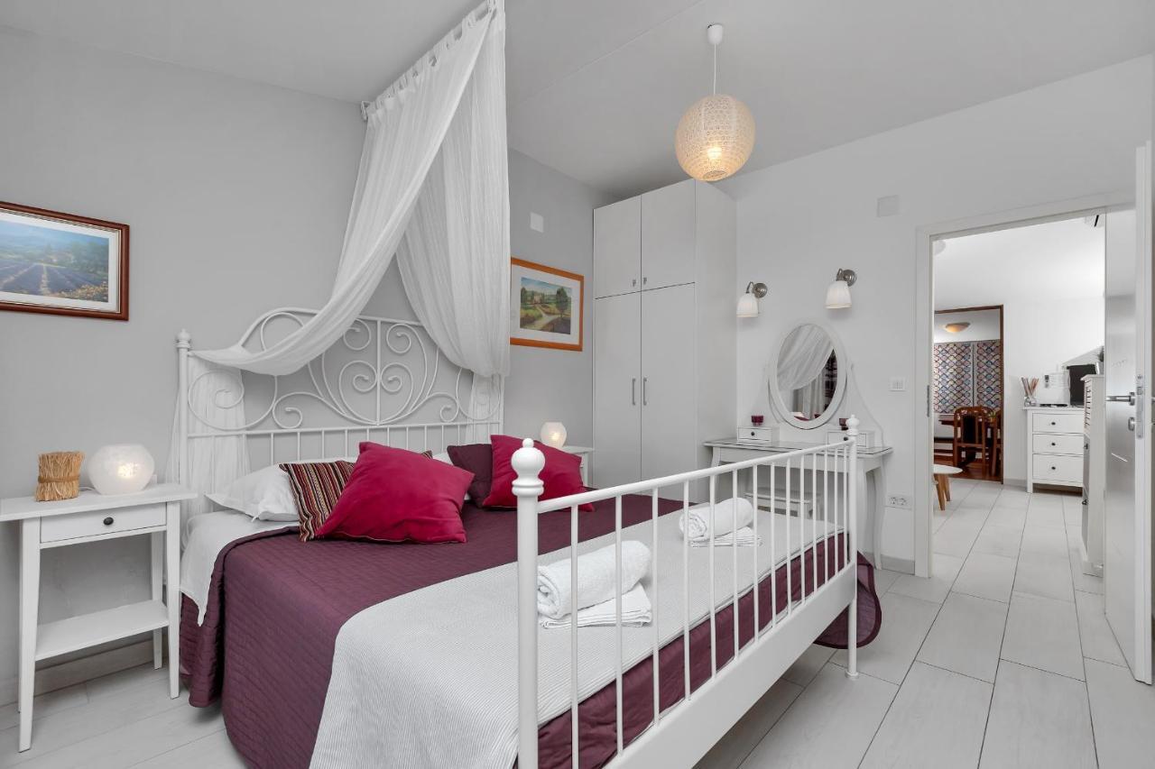 Apartments Villa Joy 포드고라 외부 사진