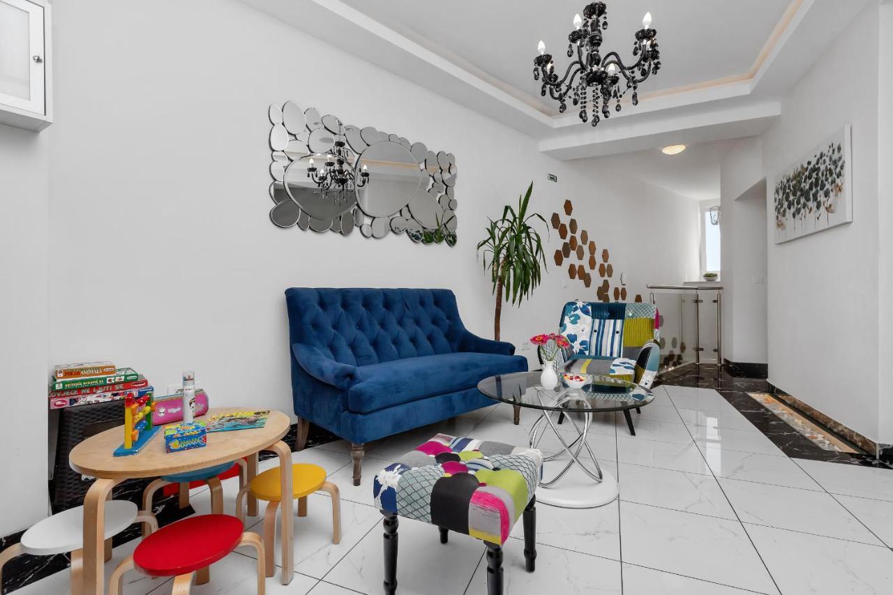 Apartments Villa Joy 포드고라 외부 사진